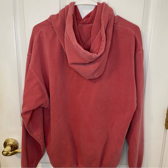 U.S. VINTAGE Outer Banks hoodie pink with embroidered detail size medium - Picture 5 of 6